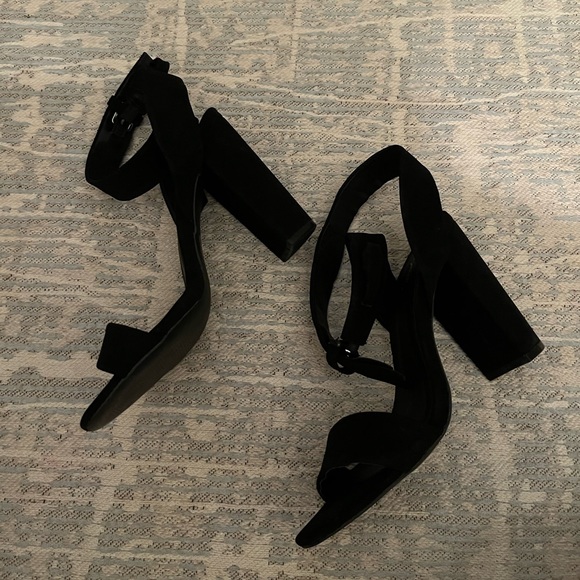 black qupid strappy heels - Picture 2 of 6